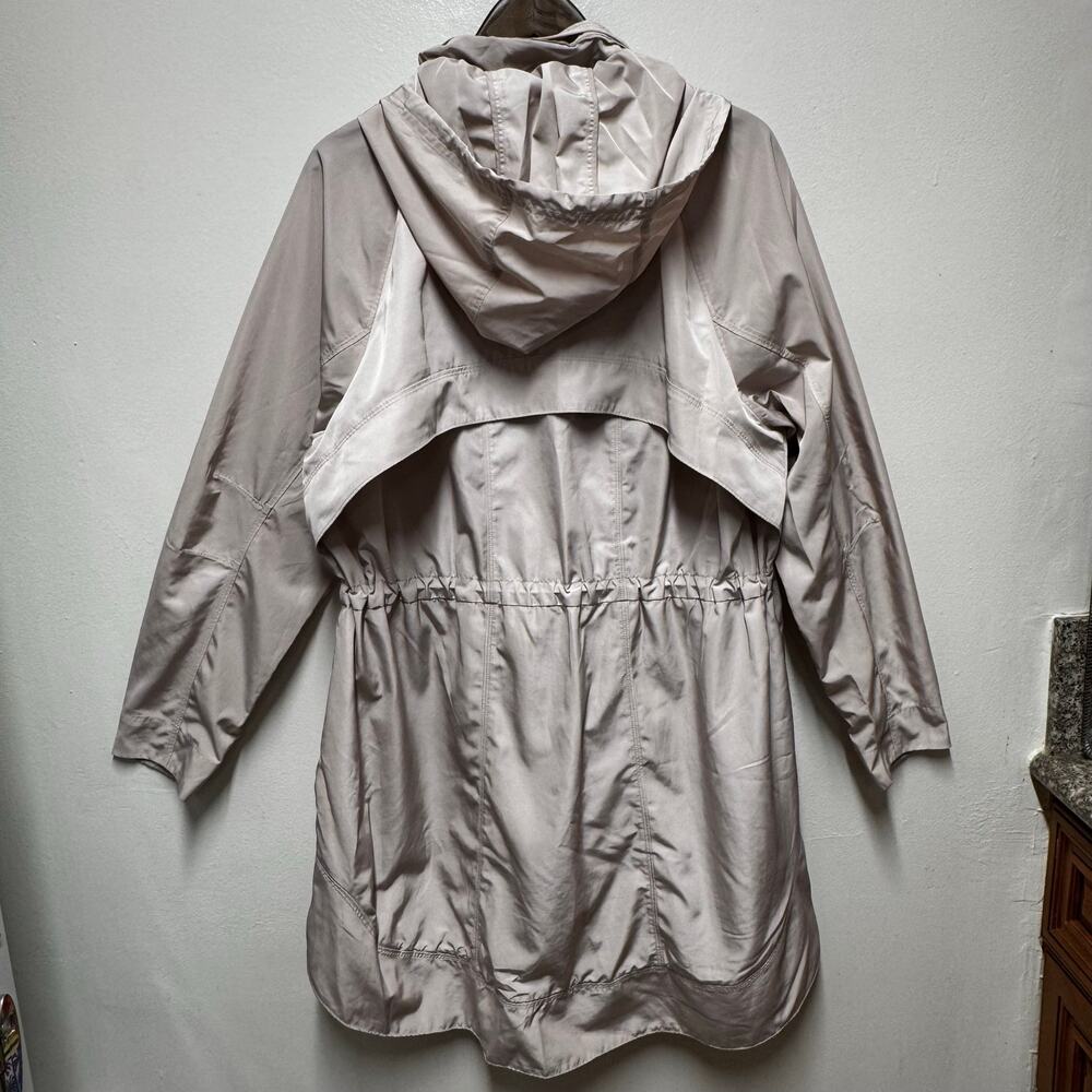 Athleta Women’s XL Hooded Lightweight Jacket Taupe Anorak Full Zip Outdoor - Picture 2 of 11